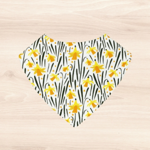 Daffodils Dribble Bib